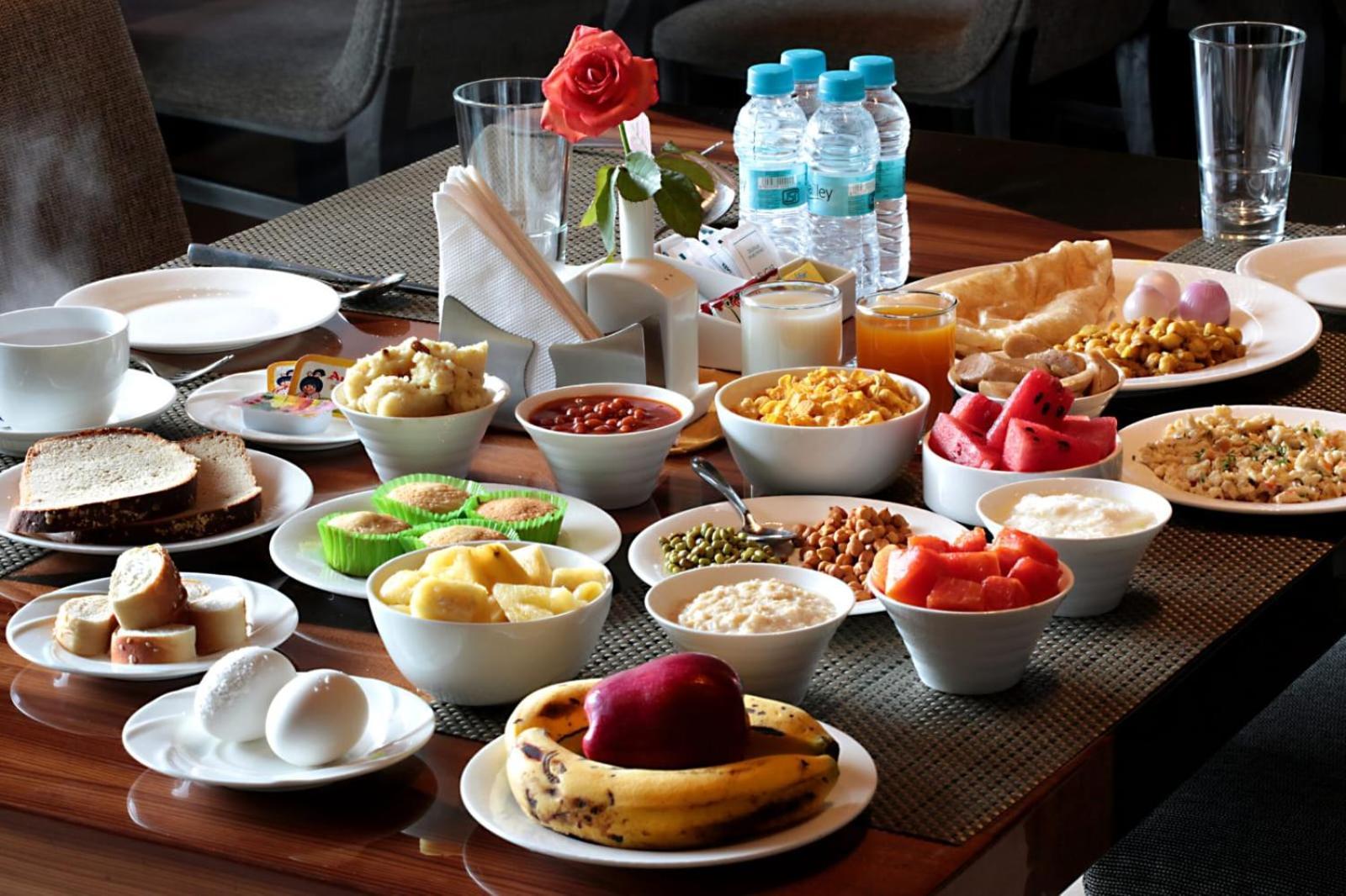 Hotel Deluxe Stay Inn - Near Delhi Airport Нью-Дели Экстерьер фото